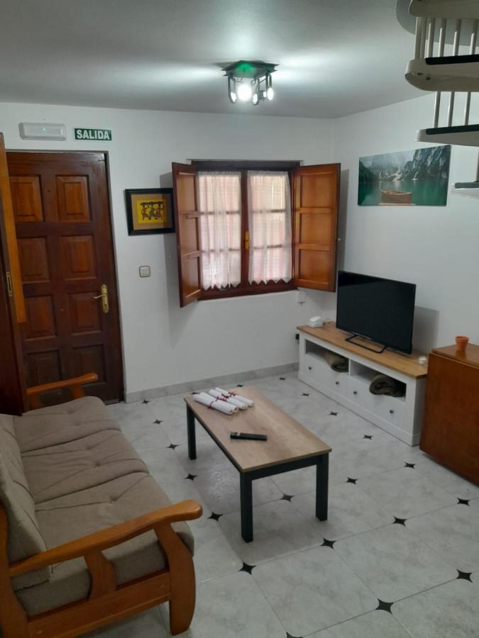 La Carlota Villa Llames de Pria ภายนอก รูปภาพ